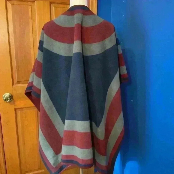 Woolrich Reversible Colorful Striped Poncho - Picture 3 of 7